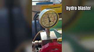 lavoro di idrosabbiatura