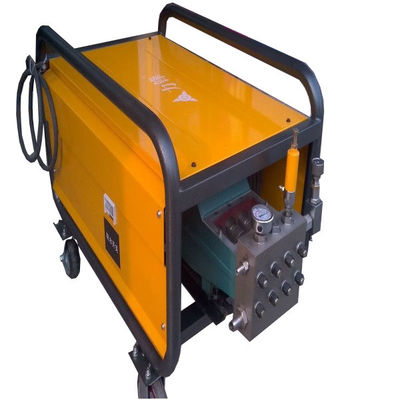 Qualità  5.6L/ Min 10000 Psi Hydraulic Pipeline Pressure Testing Pump Hydro Test Pump fabbrica