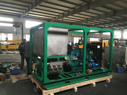 1150bar 90kw Pompa di pulizia a getto d'acqua ad alta pressione Macchina di pulizia dell'acqua fredda