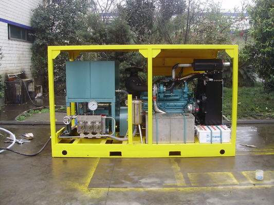 pulizia più pulita di pressione di potenza del motore della rondella di alta pressione del carrello di 600bar 75kw
